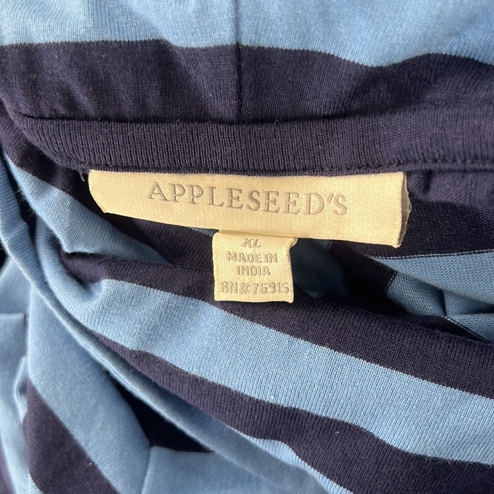 NIB Appleseed’s striped turtleneck - Picture 6 of 8
